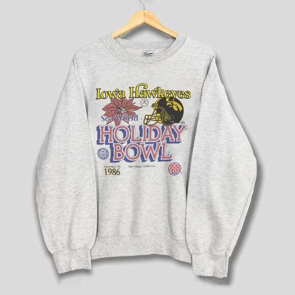 Vintage University of Iowa Hawkeyes Sweatshirt, Holiday Bowl 1986 Football Shirt - Picture 1 of 2